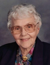 Photo of Elizabeth Martin