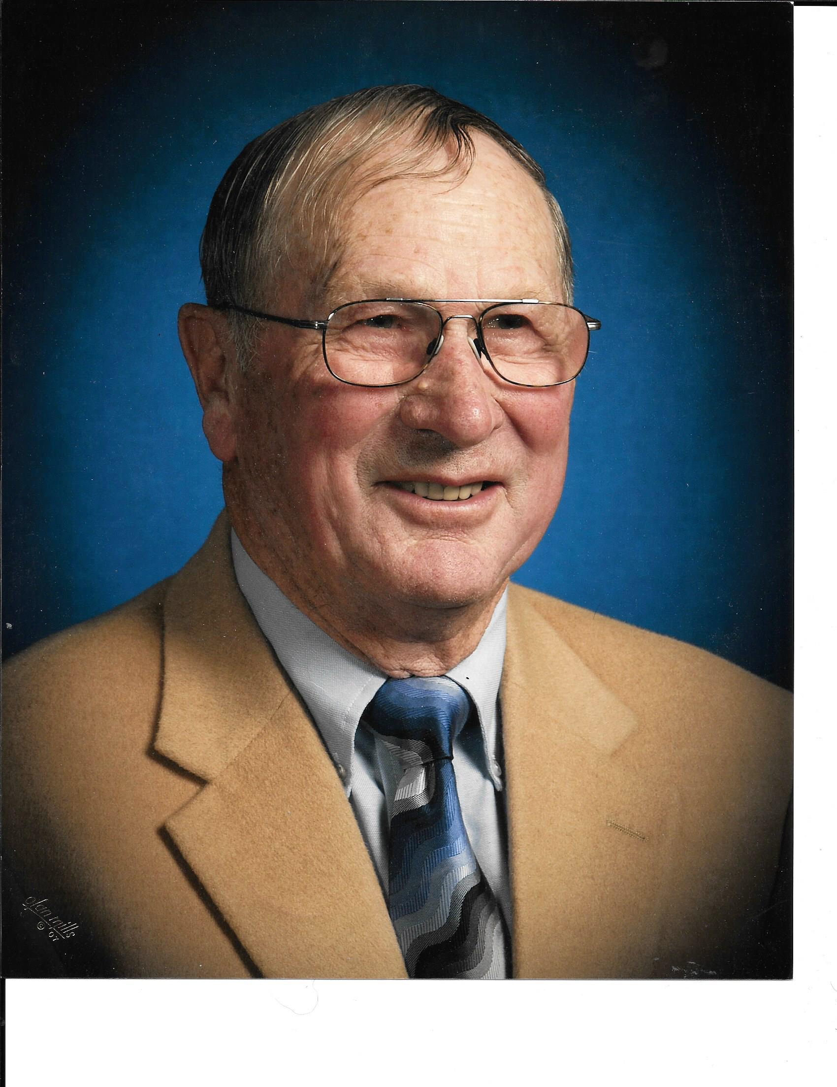 Obituary information for Emil "Ed" Larson Jr.