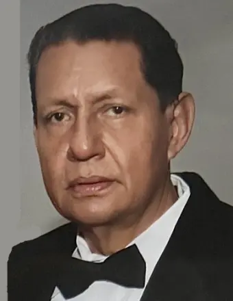 Juan A. Peralta 30562928