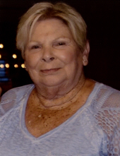 Photo of Saundra Clarkson