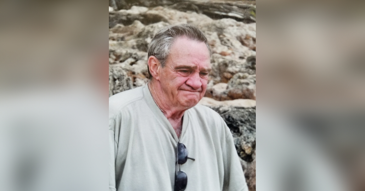 Pettigrew Obituary Visitation & Funeral Information