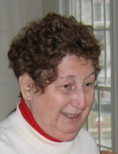Photo of Louise Tricola