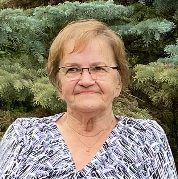 Vivian Lee Eleniak 2024 Autumn Rose Funeral Home