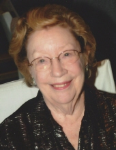 Photo of Anne Raymond