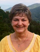 Photo of Linda Lewis