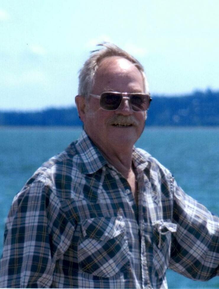 Roland Lavoie 2022 Reynars Funeral Home & Crematorium