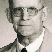 Clifford Eugene Muncie