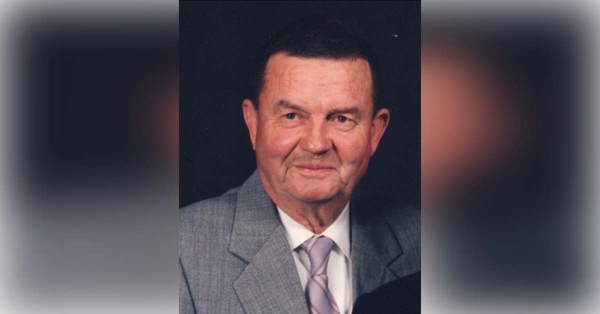 Obituary information for Charles E. Duke