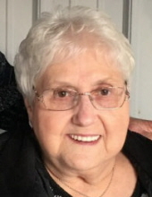 Photo of Carolyn Henderson