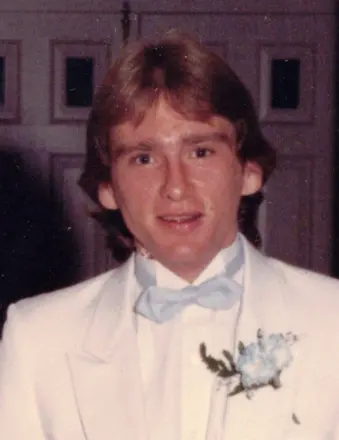 Obituary information for Robert Earl 