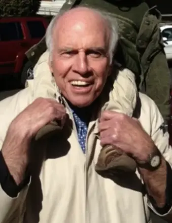 George D. Smith 33026517 George D. Smith 33026517