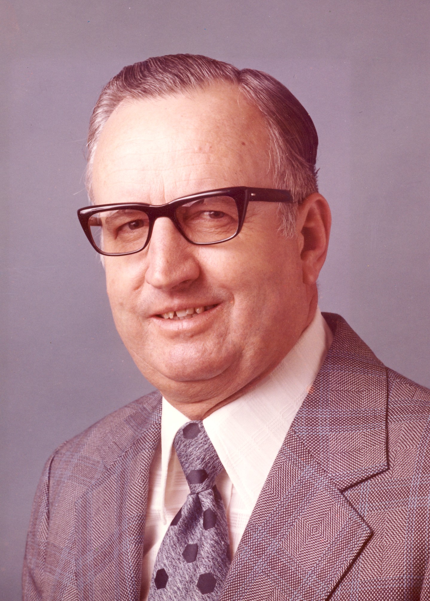 Vidor Funeral Home - tole5c0