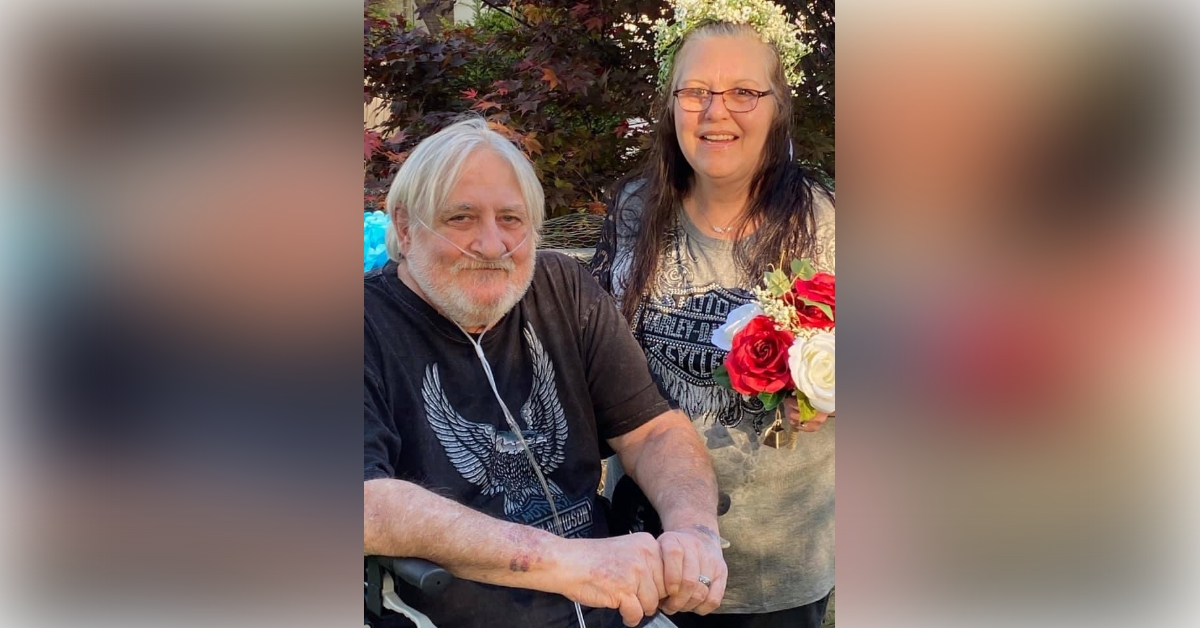 Obituary information for Howard Osmond Henry , Jr.