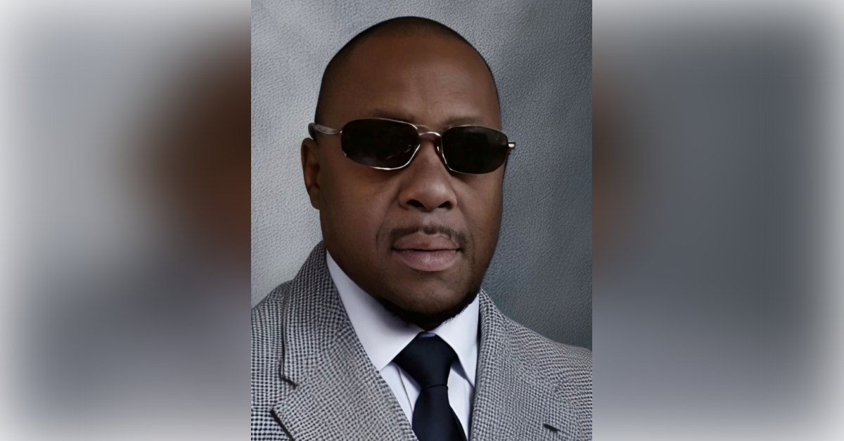 Obituary information for MR. MICHAEL LARON SIMMONS