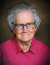 Photo of Helen Nelson