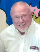 Photo of Tony Riggen