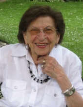 Bruna Marie Volpendesta