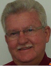 Photo of Harold Dennis