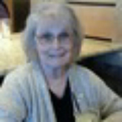 Photo of Dianne Kelly