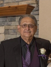 Photo of Alberto Iglesias Sr.