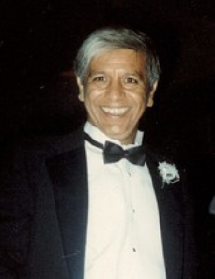 Photo of Enrique Espinoza