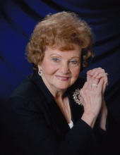 Photo of Lois Abate