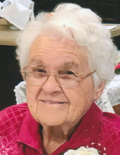 Beverly "Betts" Jean McCulloch
