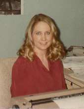 Photo of Lynn Adams