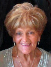 Photo of Helen Dedic