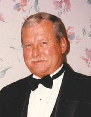 Photo of Dennis Combs