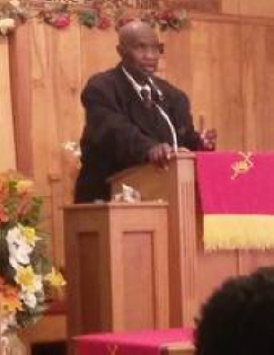 Photo of Pastor Perry McNeal