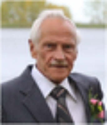 Photo of Kenneth Horning