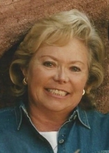 Gloria Betty Kris