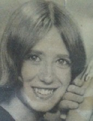 Photo of Louise Henderson