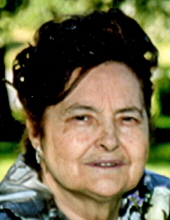 Photo of Lucilia Neves