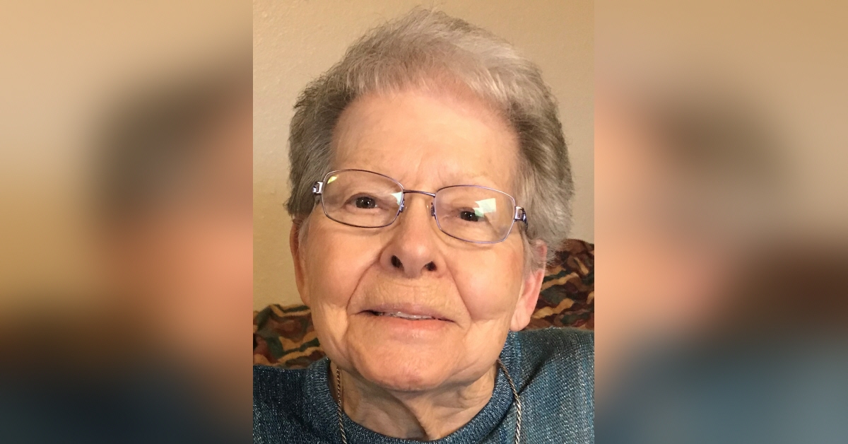 Obituary information for Mary Lou Patten