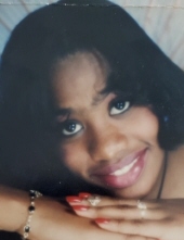 Photo of Latoya Woods