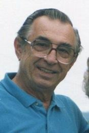 Photo of Walter Hwozdek