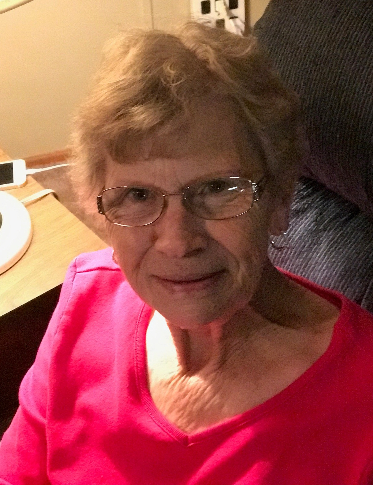 Judy Warren [Profiles] • Instagram, Twitter, TikTok Foller