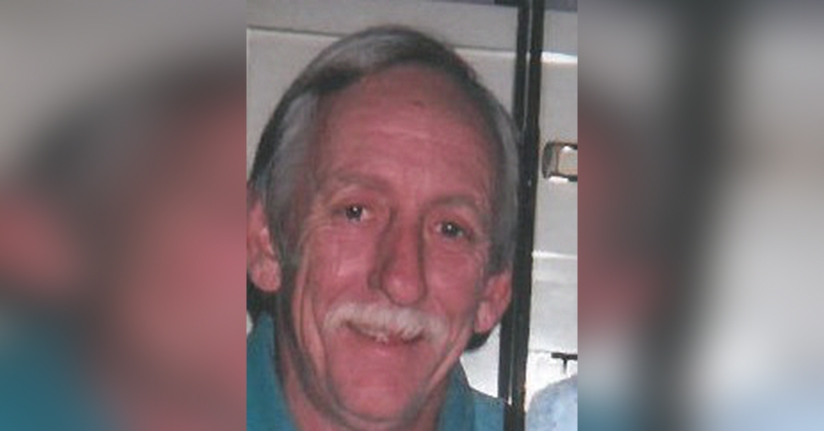 Mr. Richard L. Tuck Obituary Visitation & Funeral Information