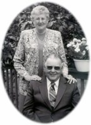 Photo of Kenneth and Betty Thompson