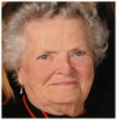 Photo of Evelyn Peterson