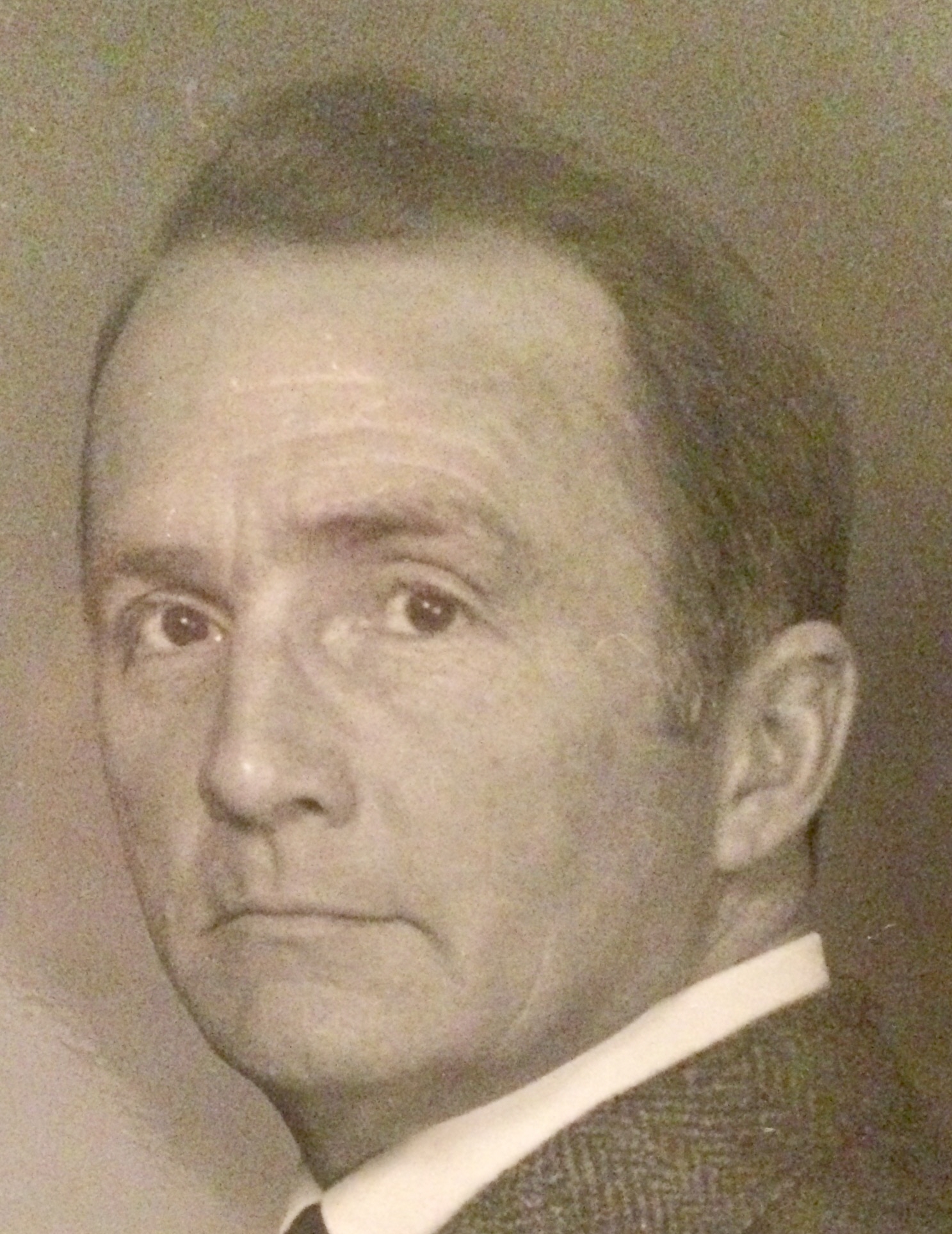 Macer Hall Obituaries