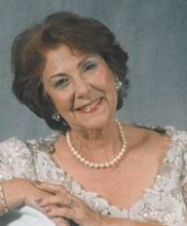 Maria Lourdes Villa