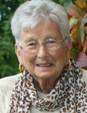 Photo of June Earle-Kobusiak