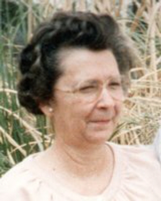 Photo of Jeanette Lowder