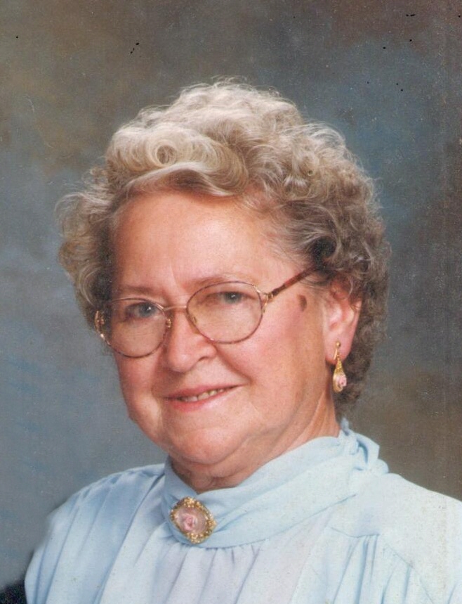 Elma Esther Kangas 2016 Heindl Funeral Home