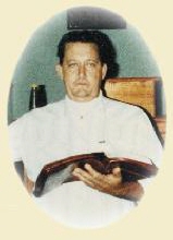 Rev. Junior Lamb 810654