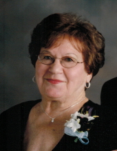Lorraine Nowinski