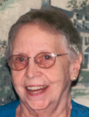 Photo of Joyce Reynolds (Sassone)
